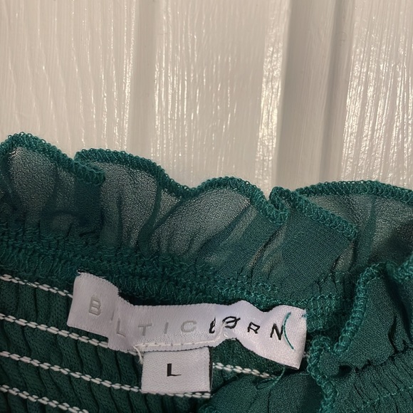 Emerald Green Ruffle Sleeve Maternity Maxi Dress - Picture 4 of 4